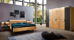 Best Kleiderschrank WSM 4300 302 x 223 cm Kleiderschränke