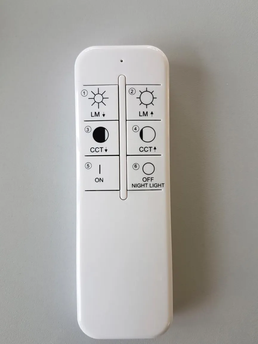 Helestra LED-Spiegelleuchte Gaia