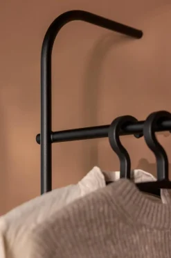 New Wandgarderobe Tamina Garderobenständer & -Haken