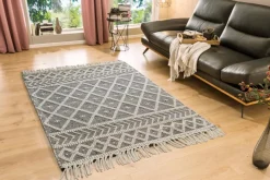 Webteppich Tassels 140 x 190 cm