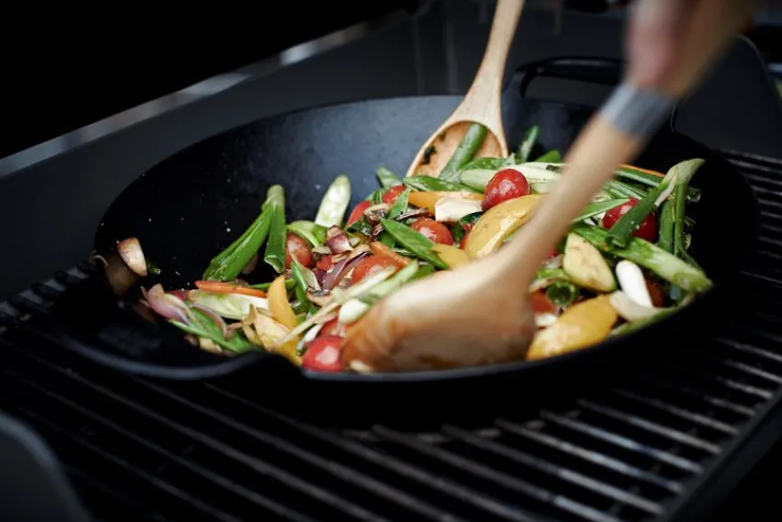 Weber Weber Grills & Grillzubehör|Wok-Set Wok-Set mit Dünsteinsatz